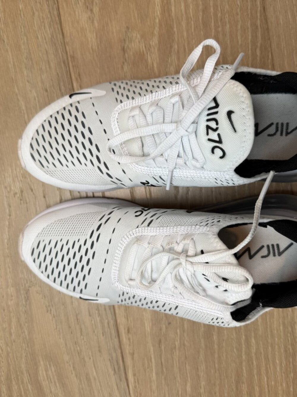 Nike Air Max 270 White Black Sneakers Women's Size 9.5